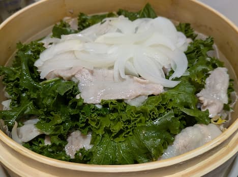 簡単！ケールと豚肉のサッと蒸し